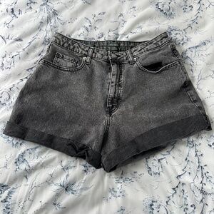 Super High Rise Rolled Cuff Shorts